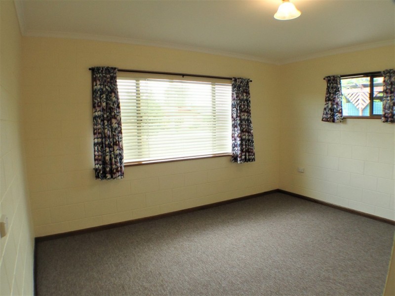 21 Cooloola Crescent, Urangan QLD 4655