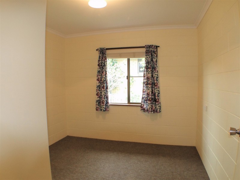 21 Cooloola Crescent, Urangan QLD 4655