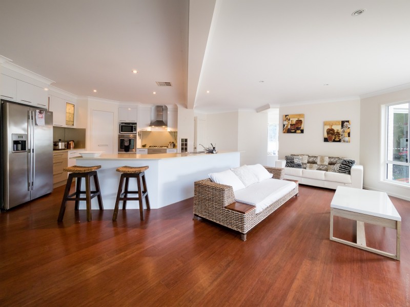 74 Mal Campbell Drive, Craignish QLD 4655