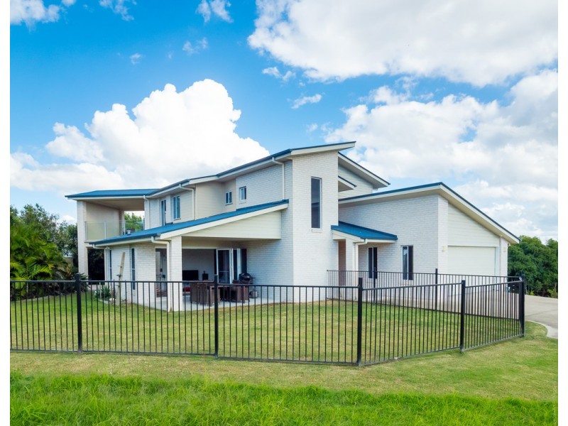 74 Mal Campbell Drive, Craignish QLD 4655