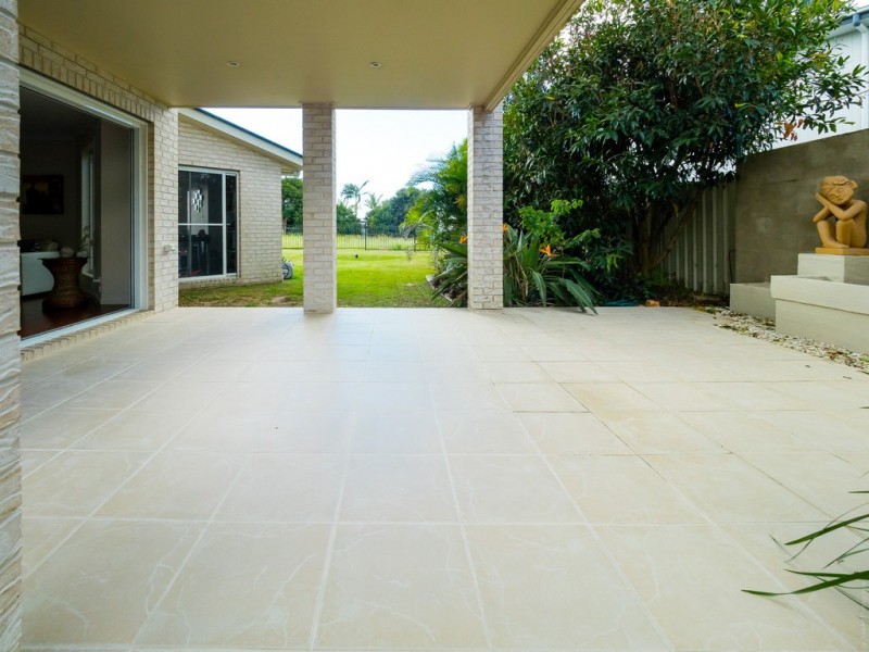 74 Mal Campbell Drive, Craignish QLD 4655