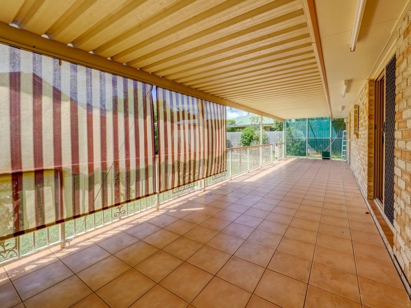 17 Jonwest Close, Torquay QLD 4655