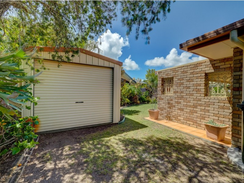 17 Jonwest Close, Torquay QLD 4655