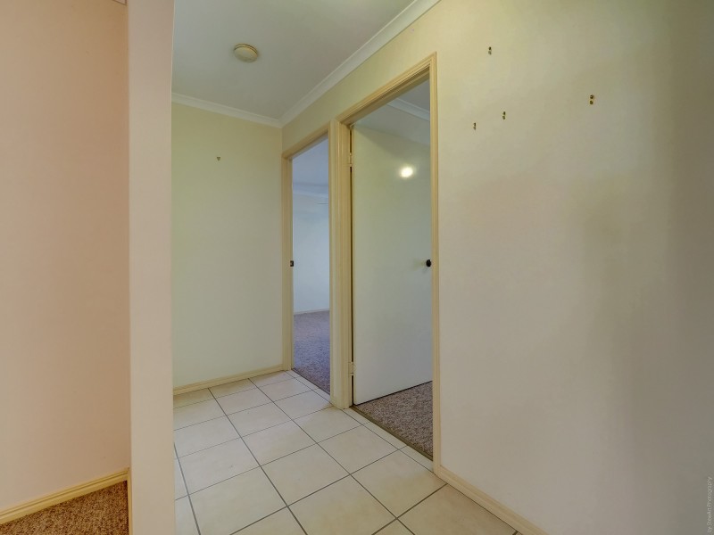 17 Jonwest Close, Torquay QLD 4655