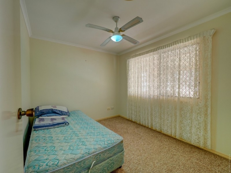 17 Jonwest Close, Torquay QLD 4655