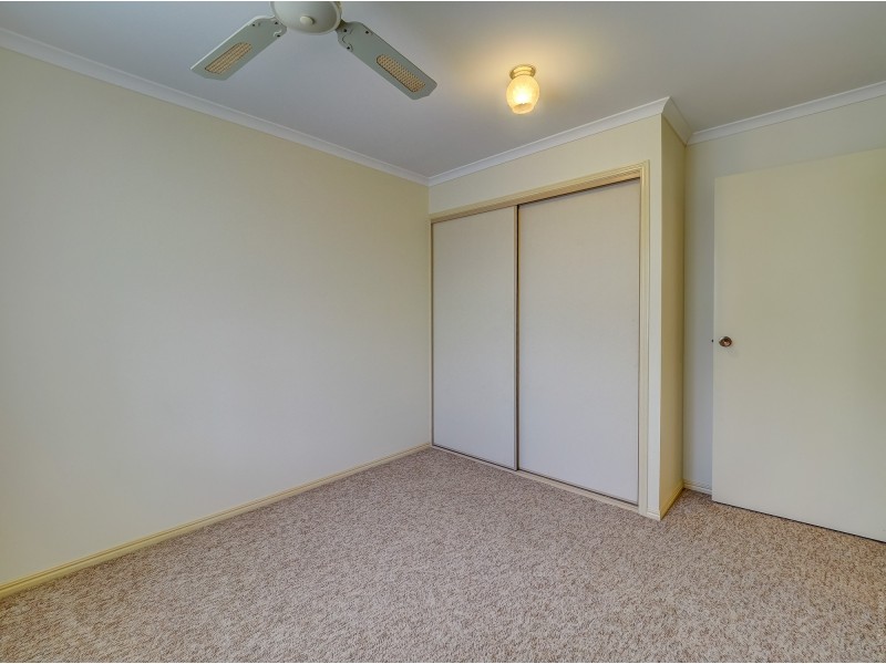17 Jonwest Close, Torquay QLD 4655