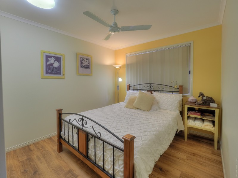 89 North Street, Point Vernon QLD 4655