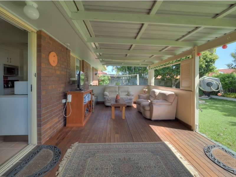 89 North Street, Point Vernon QLD 4655