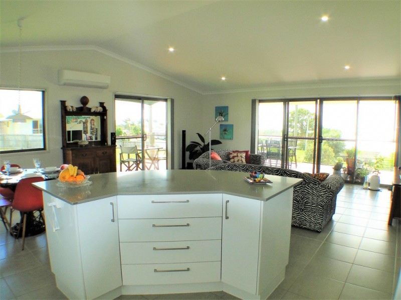 35 Turnstone Boulevard, River Heads QLD 4655