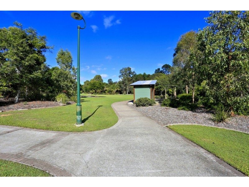 8 Seacrest Drive, Wondunna QLD 4655