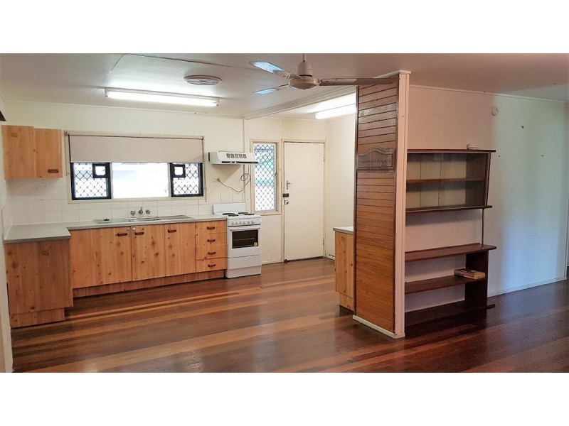 158 Torquay Road, Scarness QLD 4655