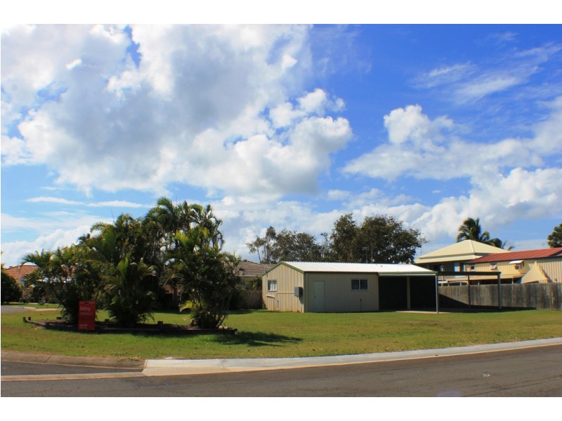 1 Seaspray Court, Urangan QLD 4655