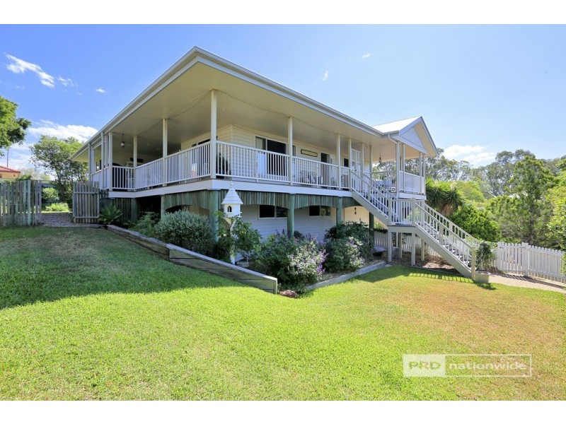 12 Faye Avenue, Scarness QLD 4655
