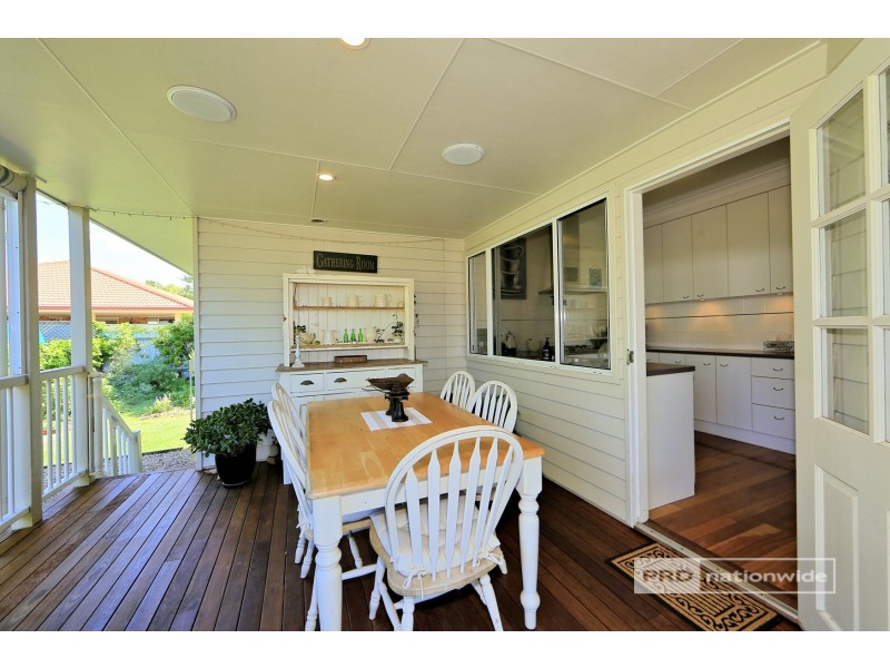 12 Faye Avenue, Scarness QLD 4655