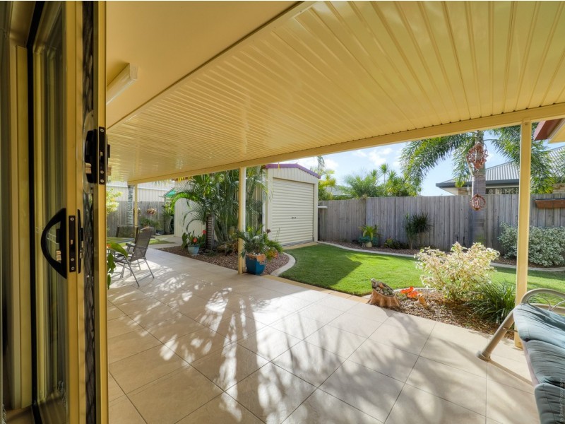 83 North Street, Point Vernon QLD 4655
