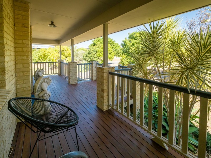 17 Highview Drive, Craignish QLD 4655
