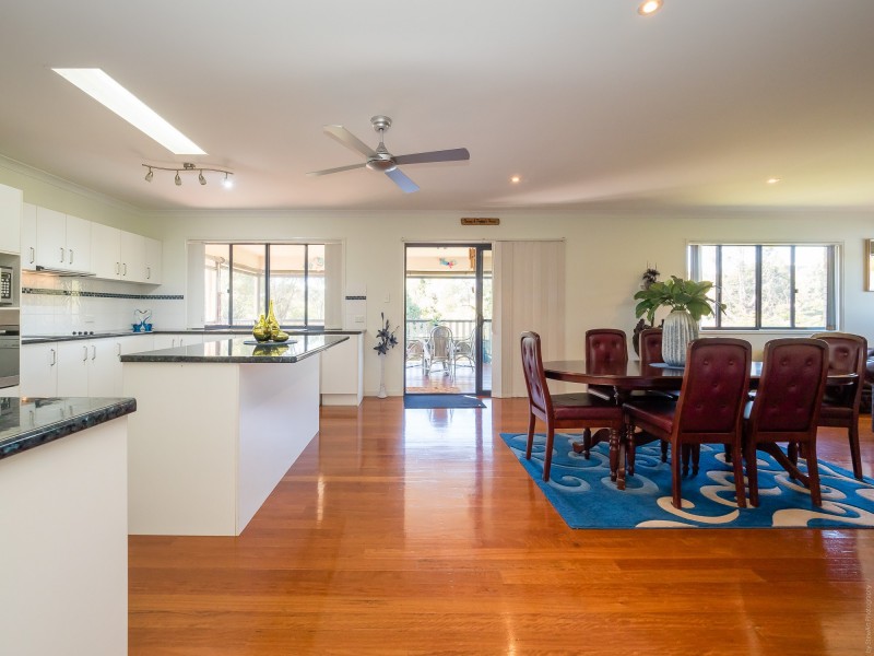 17 Highview Drive, Craignish QLD 4655