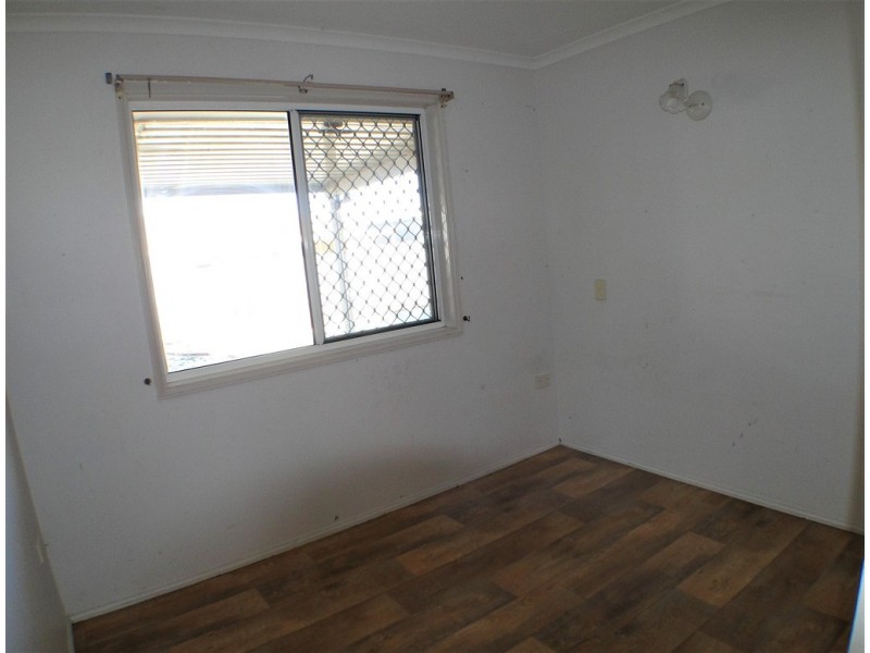 3 Skinner Crescent, Urangan QLD 4655