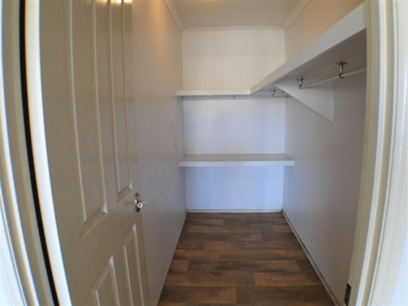 3 Skinner Crescent, Urangan QLD 4655