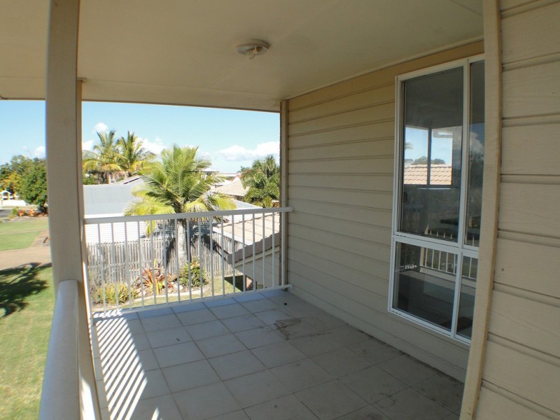 3 Skinner Crescent, Urangan QLD 4655