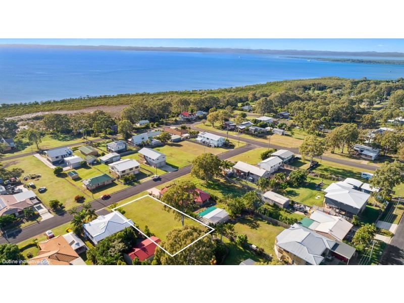 27 Island Outlook, River Heads QLD 4655