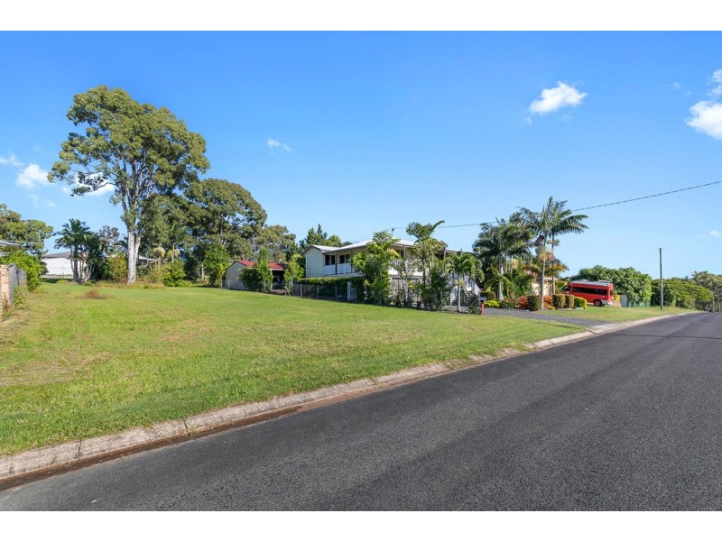27 Island Outlook, River Heads QLD 4655
