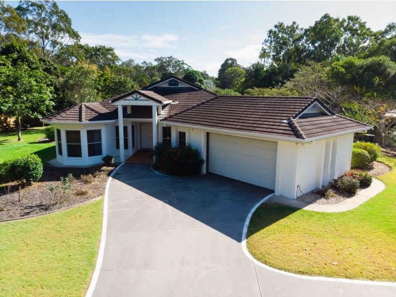27 Palmwood Drive, Dundowran Beach QLD 4655