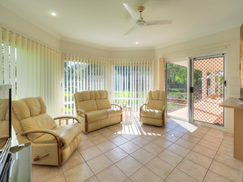 27 Palmwood Drive, Dundowran Beach QLD 4655
