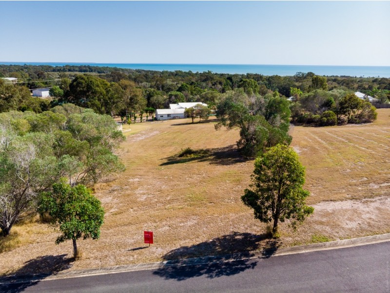 41 Hamilton Drive, Craignish QLD 4655