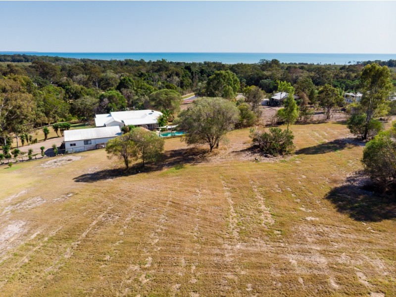 41 Hamilton Drive, Craignish QLD 4655