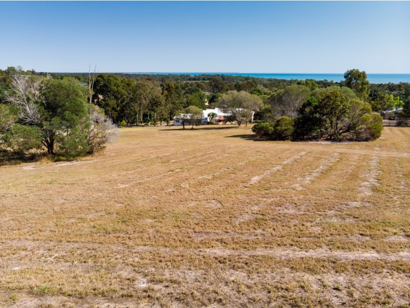 41 Hamilton Drive, Craignish QLD 4655