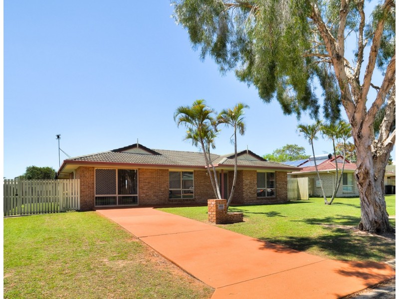 10 Vicki Parade, Torquay QLD 4655