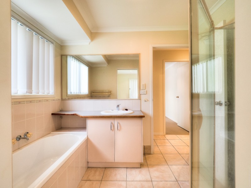 555 Oregan Creek Road, Toogoom QLD 4655