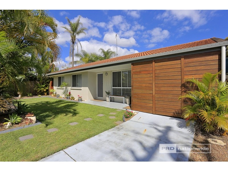 115 Pulgul Street, Urangan QLD 4655