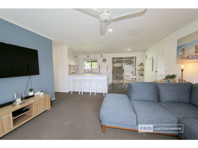 115 Pulgul Street, Urangan QLD 4655