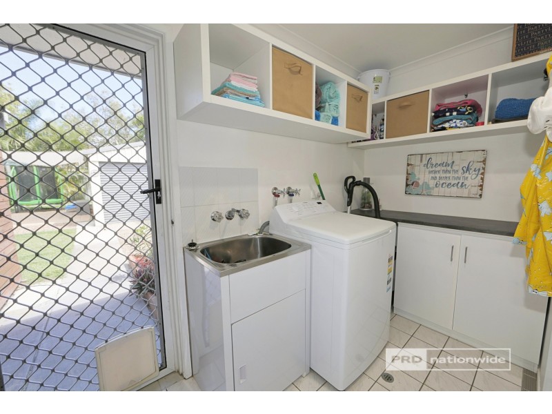 115 Pulgul Street, Urangan QLD 4655
