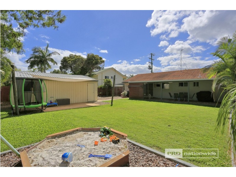 115 Pulgul Street, Urangan QLD 4655
