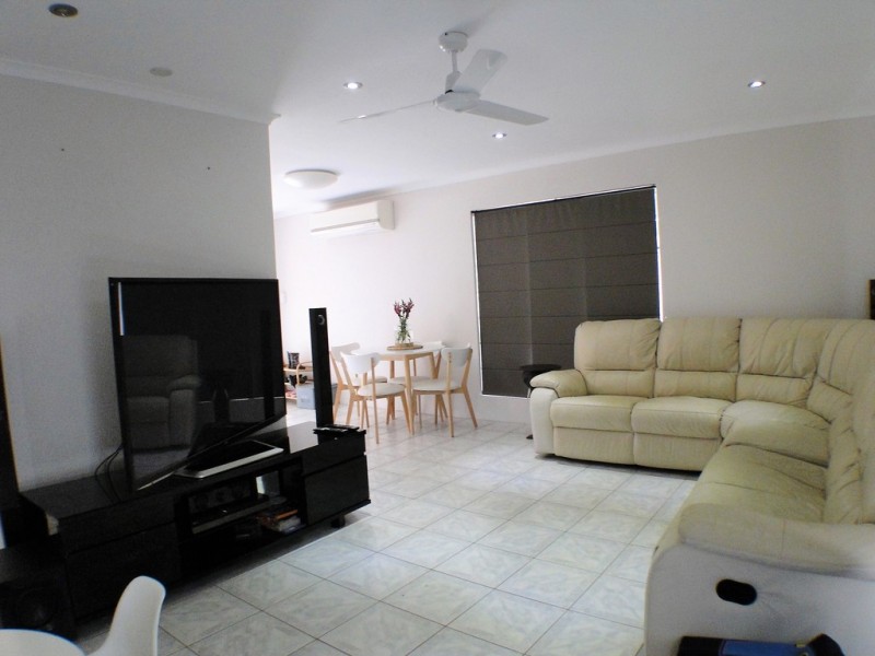 52 Samarai Drive, Kawungan QLD 4655