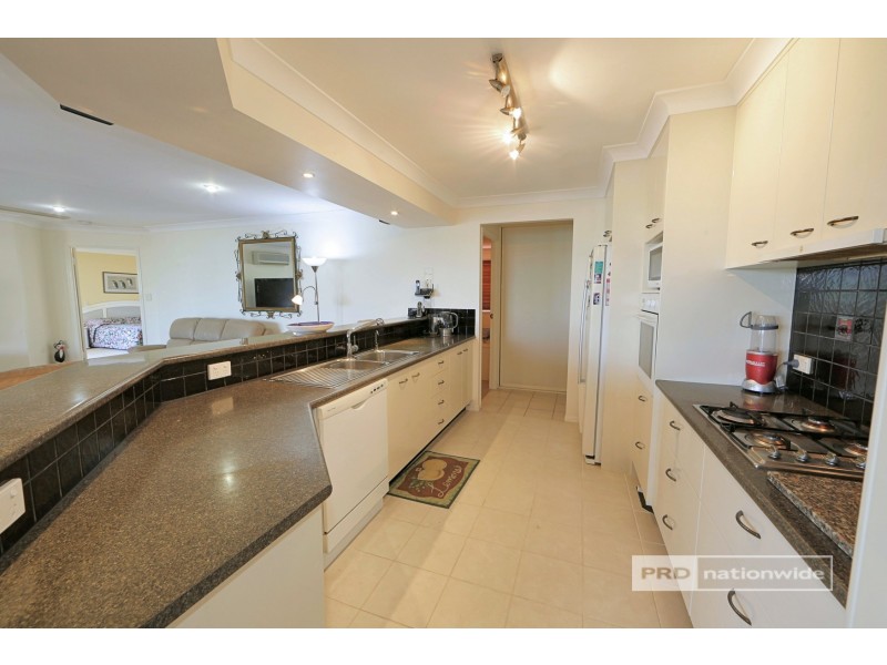 75 Johnston Boulevard, Urraween QLD 4655