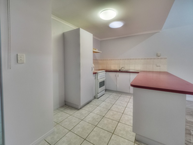 4/72 Miller Street, Urangan QLD 4655