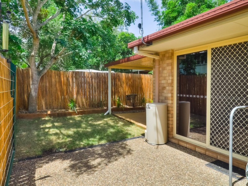 4/72 Miller Street, Urangan QLD 4655