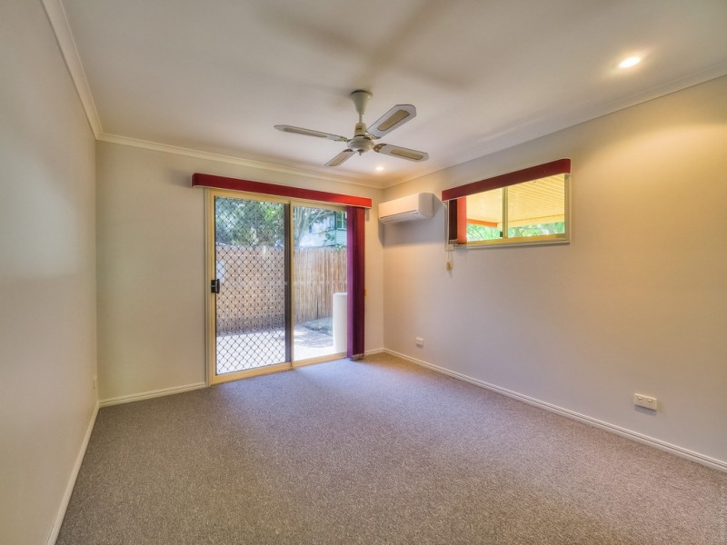 4/72 Miller Street, Urangan QLD 4655