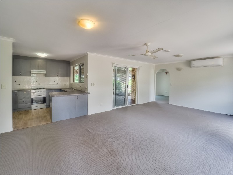 30 Victor Drive, Kawungan QLD 4655