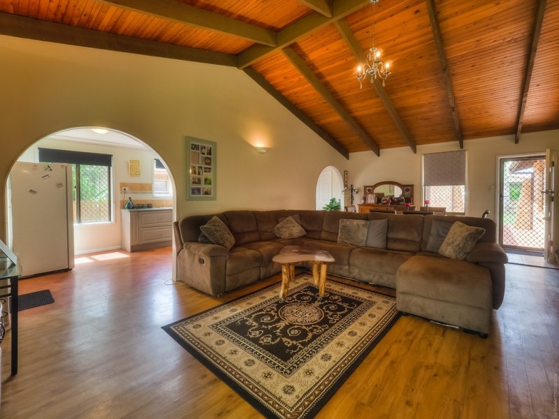 31 Dover Street, Pialba QLD 4655