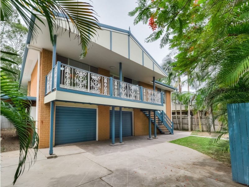 28 Kingfisher Parade, Toogoom QLD 4655