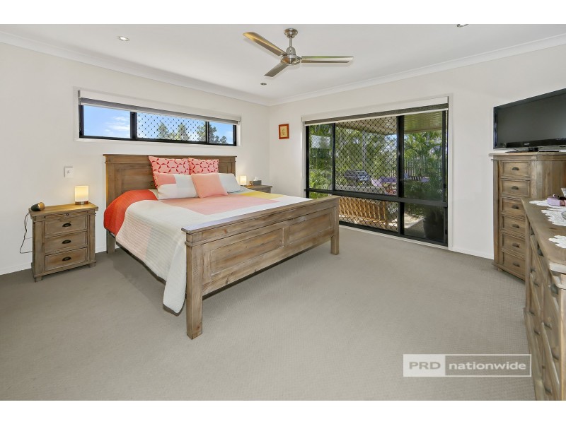 1 Bayley Court, Urraween QLD 4655