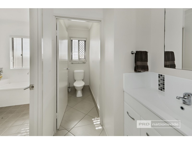 1 Bayley Court, Urraween QLD 4655