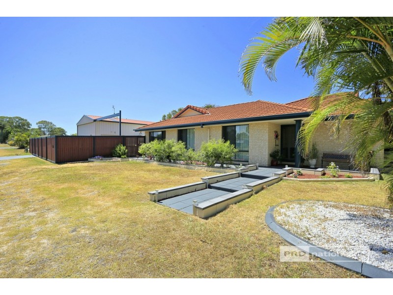 1 Aimee Drive, Urangan QLD 4655