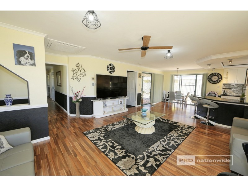 1 Aimee Drive, Urangan QLD 4655