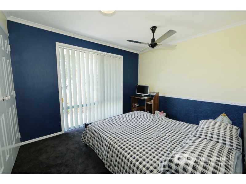 1 Aimee Drive, Urangan QLD 4655